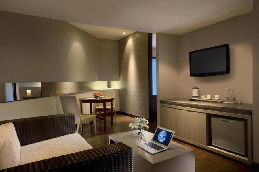 Hotel Santika Pasir Koja Bandung Exterior foto