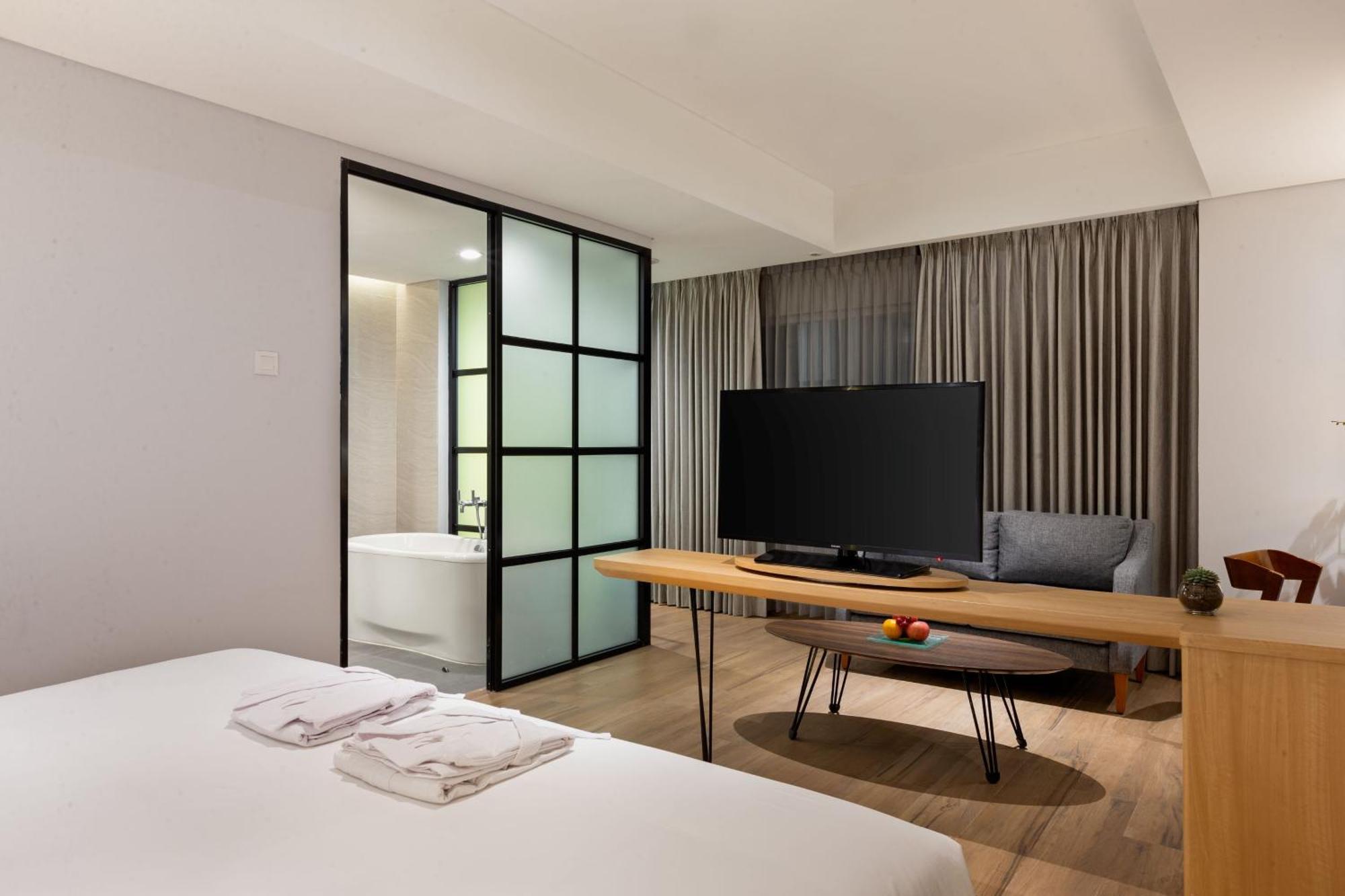 Hotel Santika Pasir Koja Bandung Exterior foto